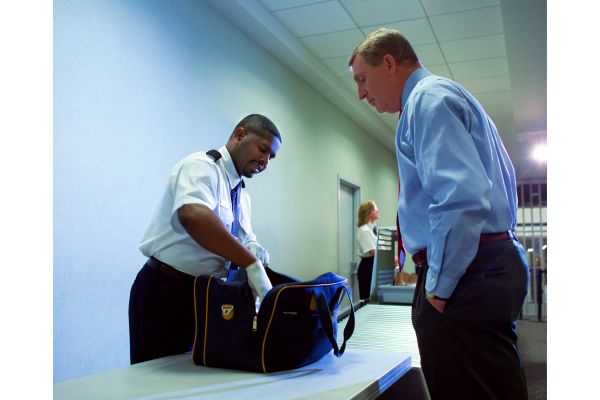 Os itens proibidos em bagagens de mão! Os itens proibidos em bagagens de mão!